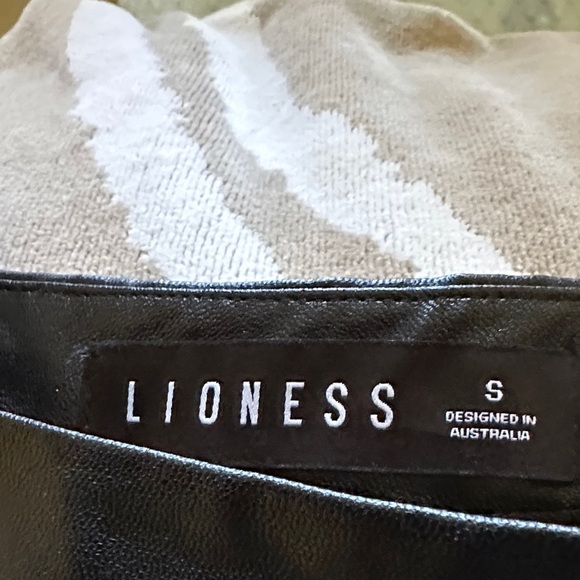 Lioness Sleek Black Pu Leather Wide-Leg Pants size S - Picture 2 of 6